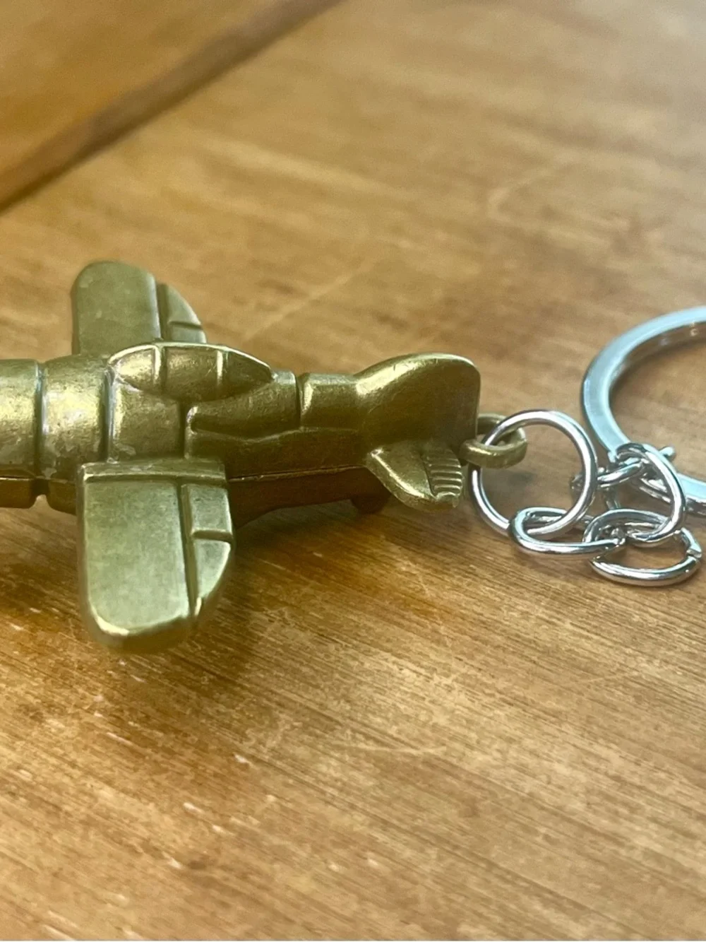 Vintage Style 3D Airplane Keychain – Antique Brass Toned Propeller Plane Model